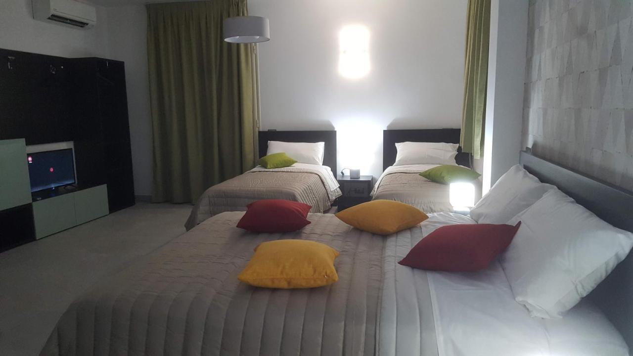 Idilliaco Inn Motta SantʼAnastasia Extérieur photo